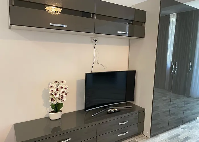 アパート Daw Studio2 *